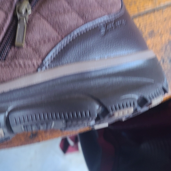 Sketcher's memory foam leather boots - Picture 4 of 7